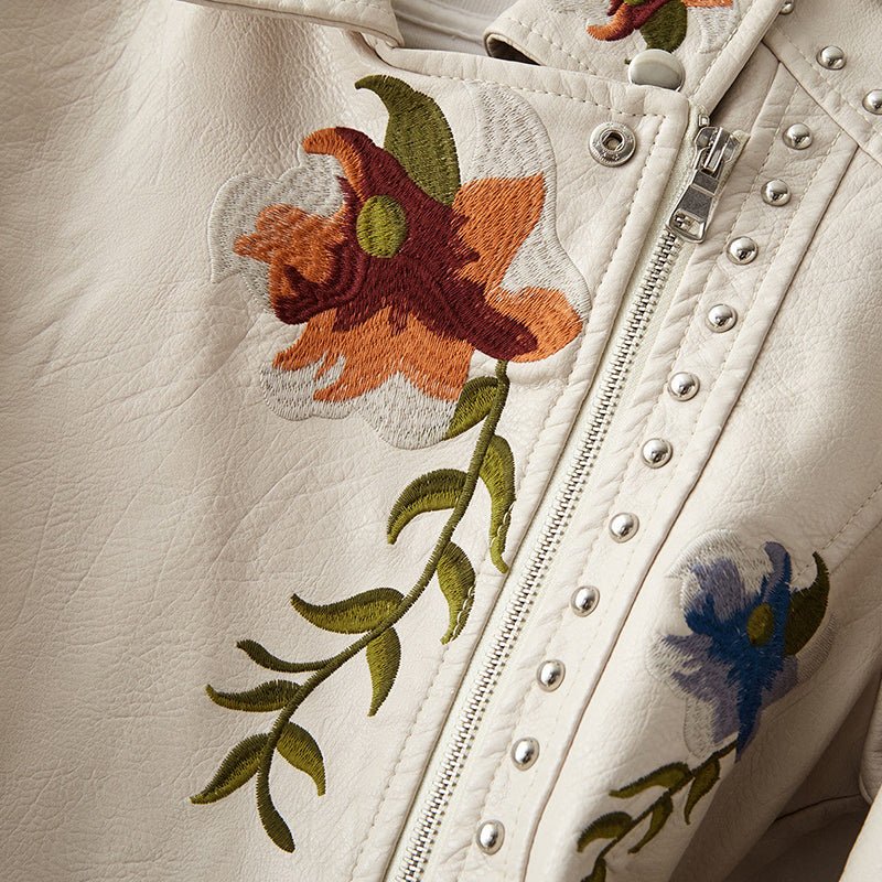Canovi - Damen-Lederjacke mit Nieten-Akzent und Blumenmuster